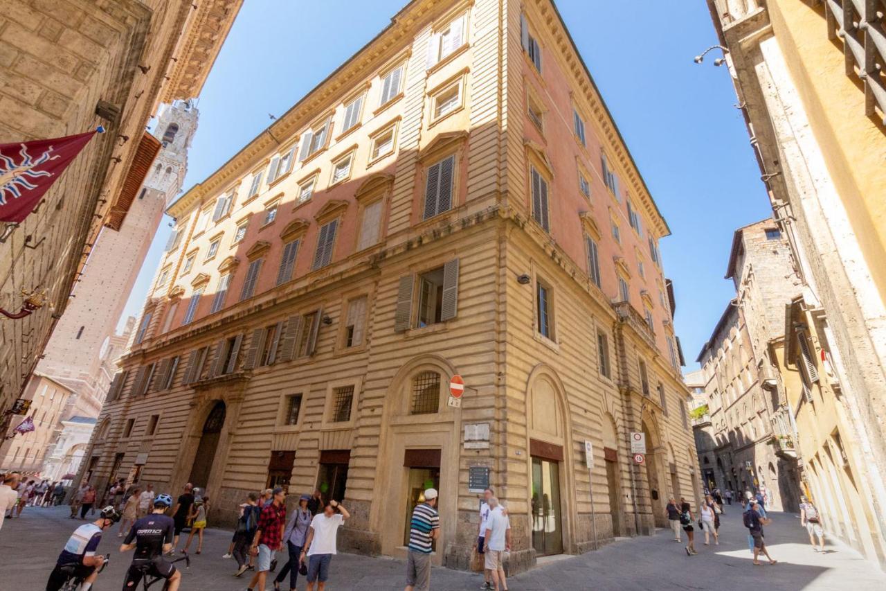 Appartamento Palazzo Chigi Zondadari Siena Esterno foto