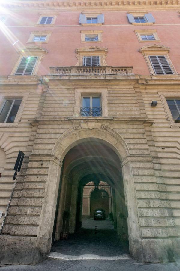 Appartamento Palazzo Chigi Zondadari Siena Esterno foto