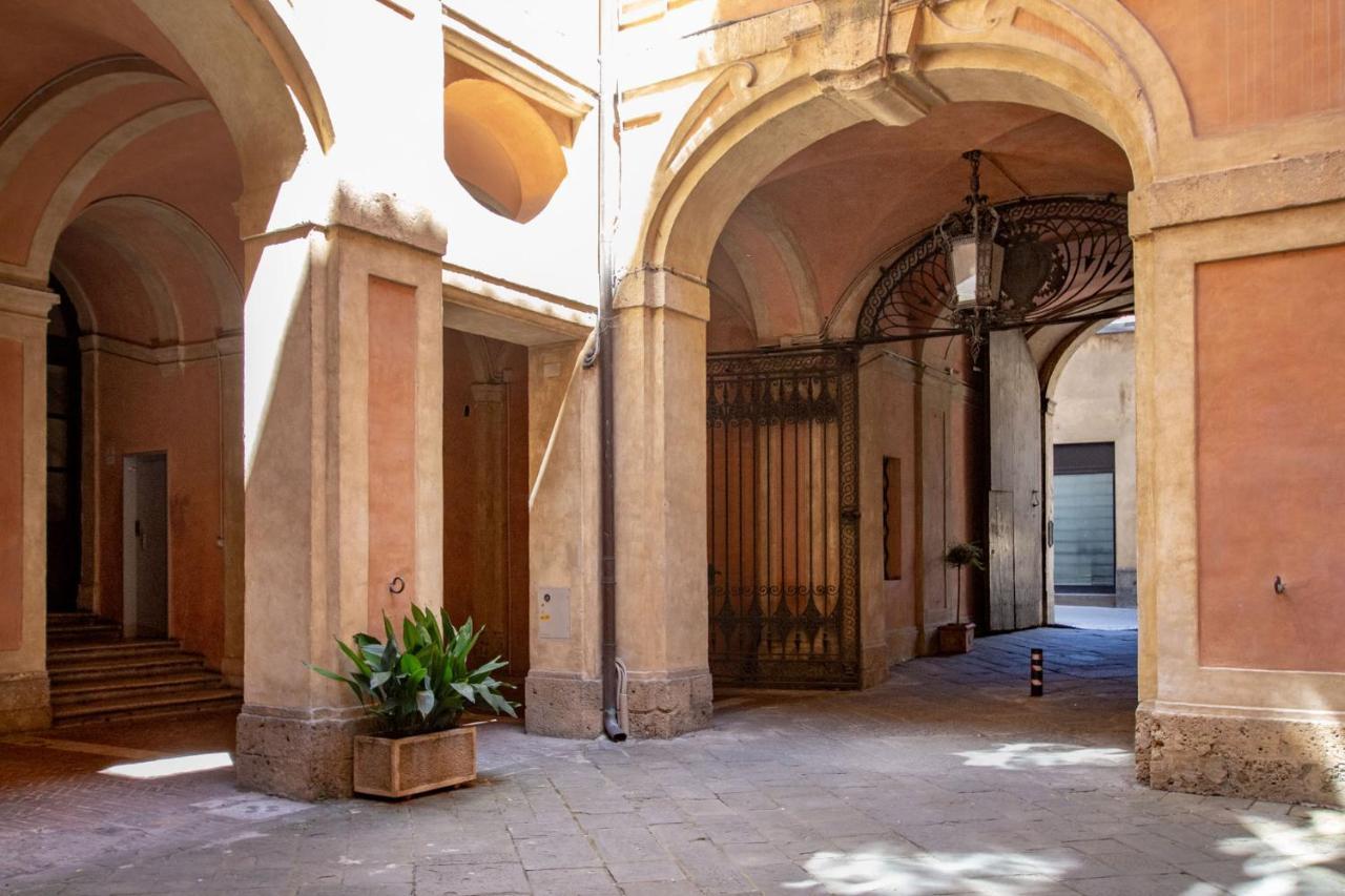 Appartamento Palazzo Chigi Zondadari Siena Esterno foto